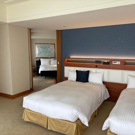 The Yokohama Bay Hotel Tokyu Екстериор снимка