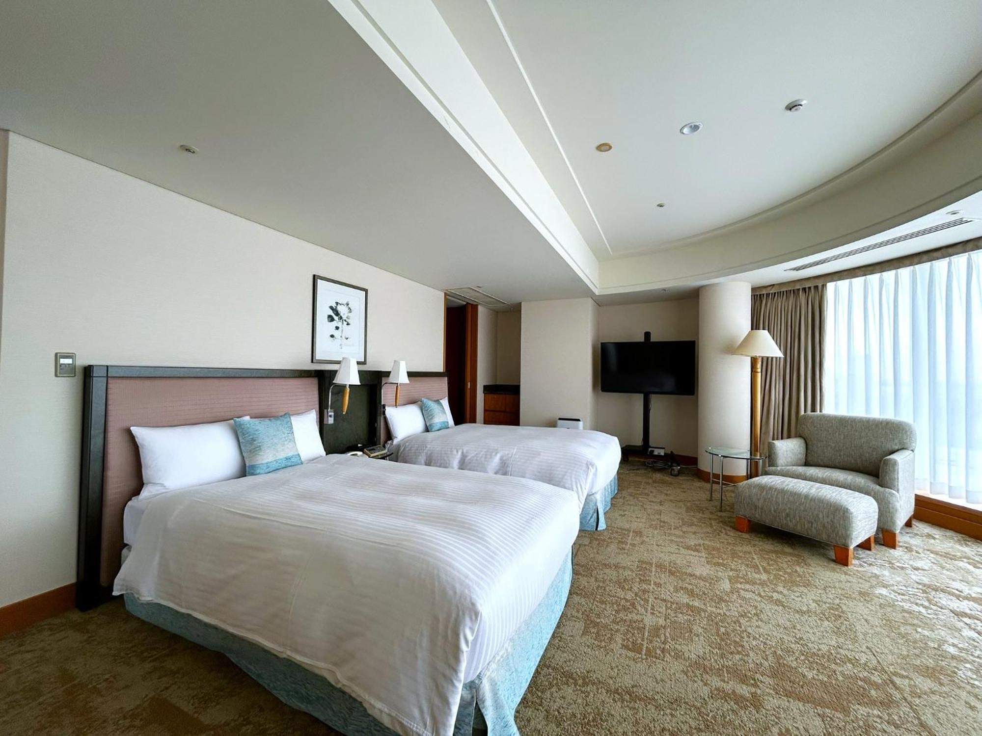 The Yokohama Bay Hotel Tokyu Екстериор снимка
